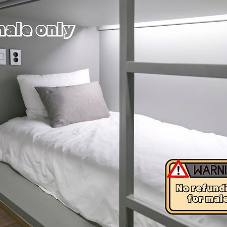 Philstay Myeongdong Station Сеул Екстер'єр фото