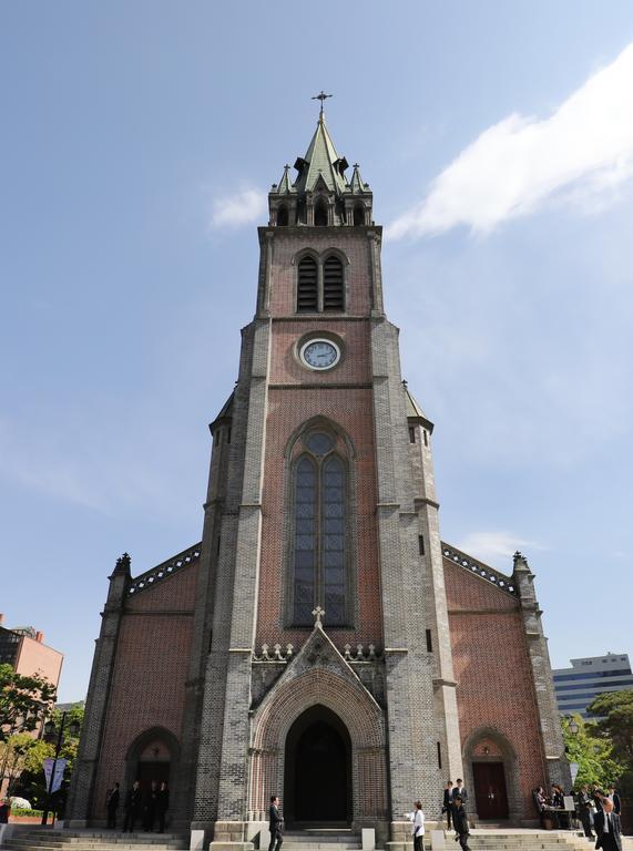 Philstay Myeongdong Station Сеул Екстер'єр фото